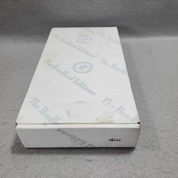 IT'S JUST A SMALL PIECE OF WEATHER & HIP HIP POOHRAY Ornaments Honeypot 68541 - Picture 7 of 8